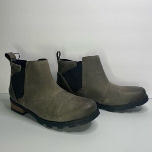 Sorel Emelie Chelsea NEW IN BOX Waterproof Boots Brown grey mushroom size 7